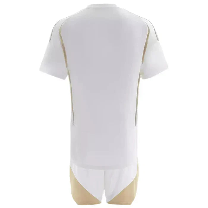 Kit Infantil Al-Nassr III 24/25 – Branco e Dourado